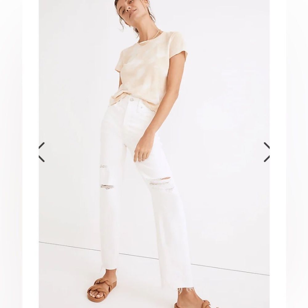 The Petite Perfect Vintage Straight Jean in Tile White: Ripped-Knee Edition 27